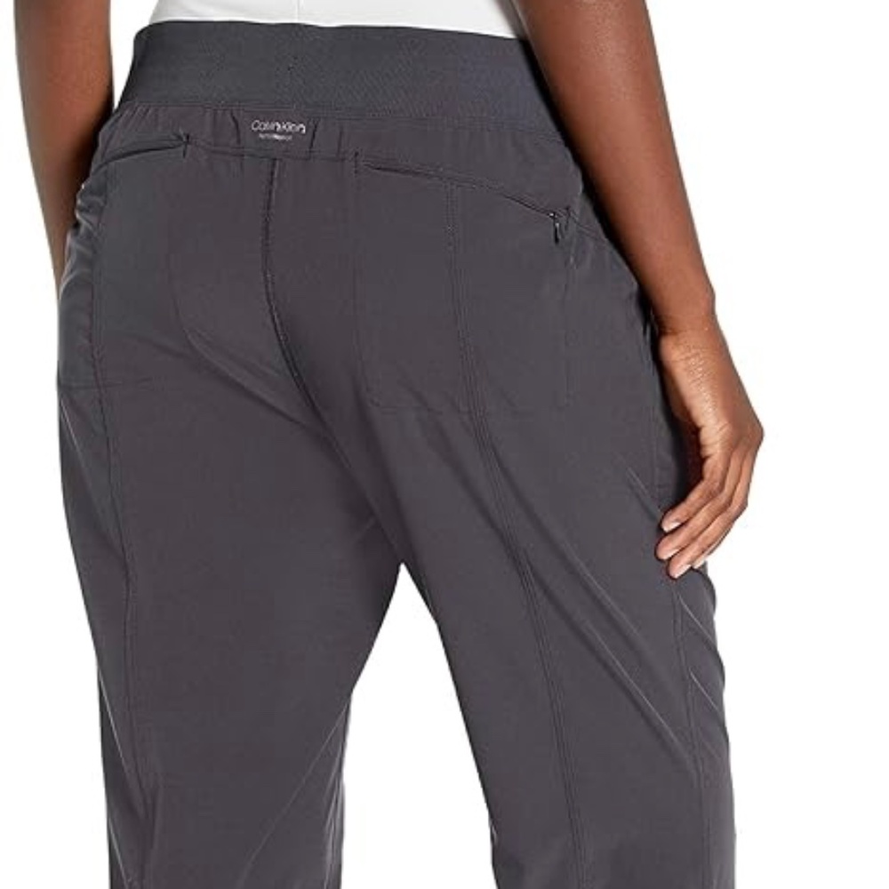 Calvin Klein Commuter Active Woven Cropped Pants. 2 Pair. Back & Grey. Size 3X